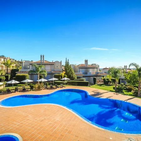 The Crest Pensionat 4*